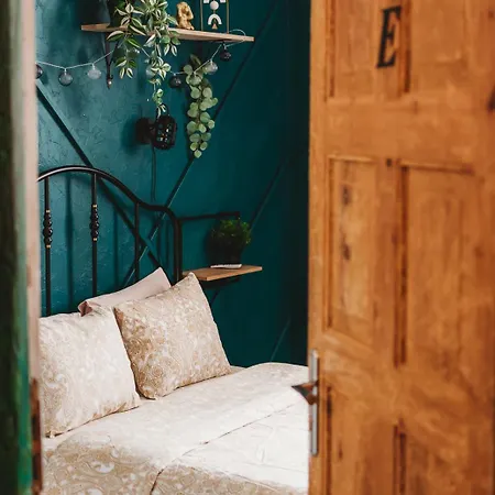 Korter Unique 2 Bedroom In The Old Town Tallinn